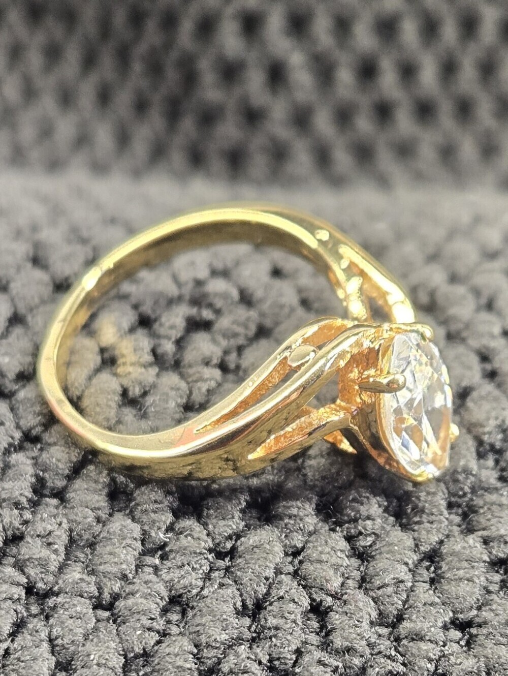 Gold Marquise-Cut Cubic Zirconia Ring - Size 8 - Picture 3 of 8